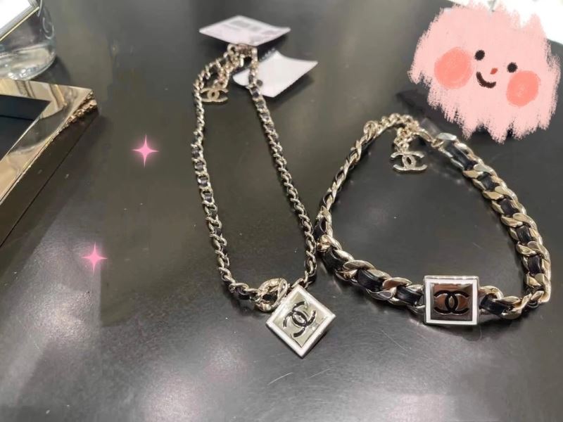 Chanel Necklaces